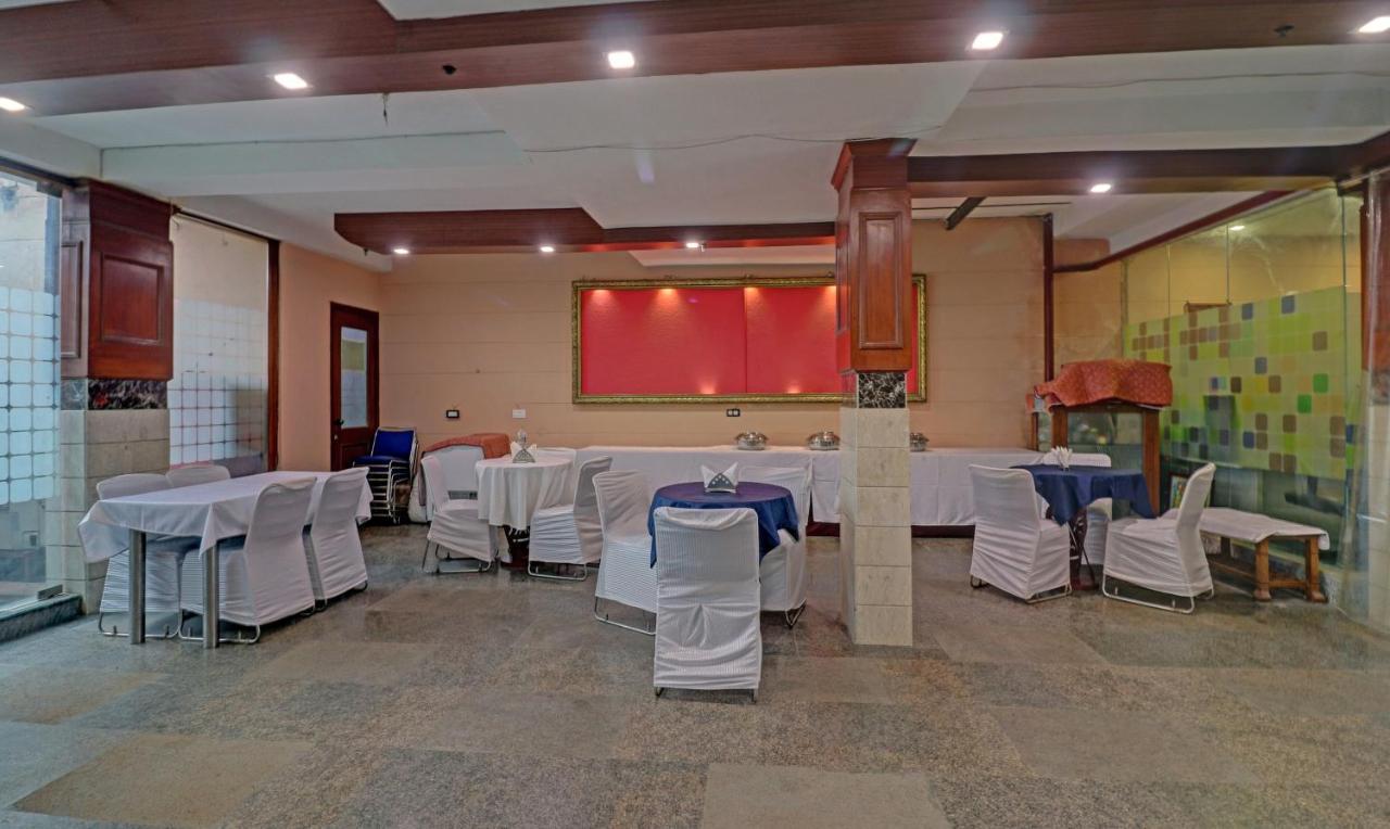 Itsy Hotels Hamlets Stay Noida Exterior foto
