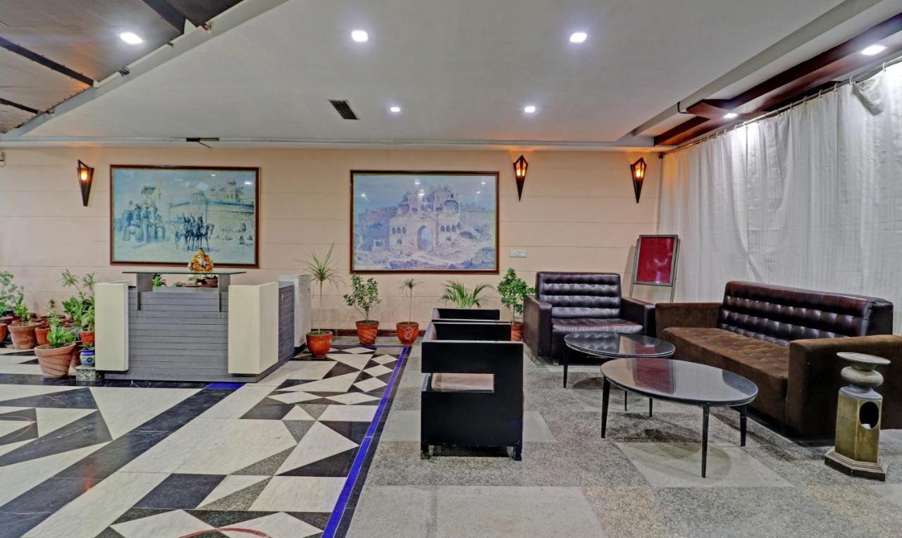 Itsy Hotels Hamlets Stay Noida Exterior foto